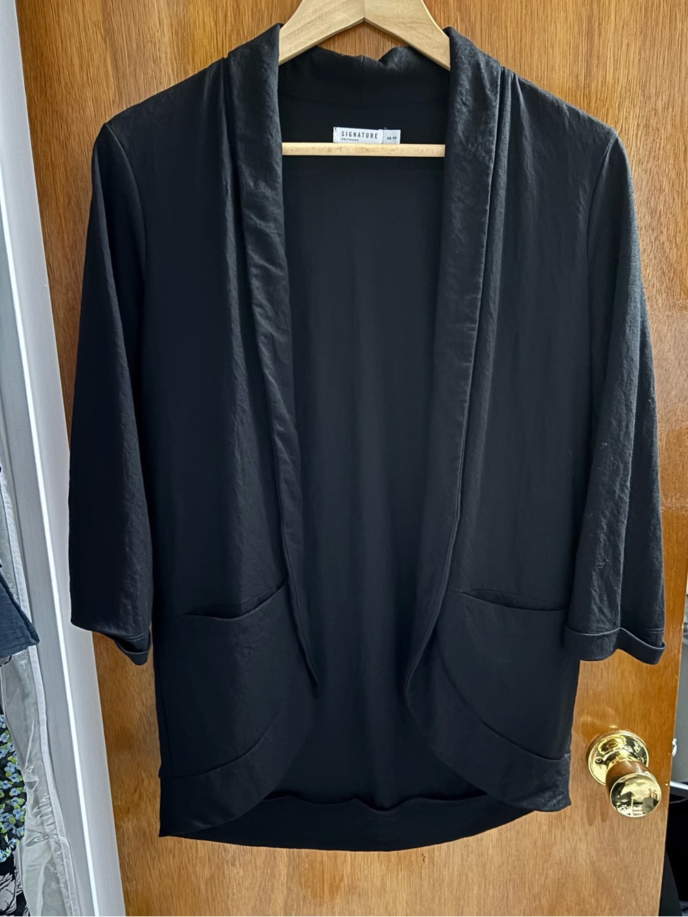 Like New Black Open Front Shawl Collar Lightweight Blazer Size XS (can fit S)